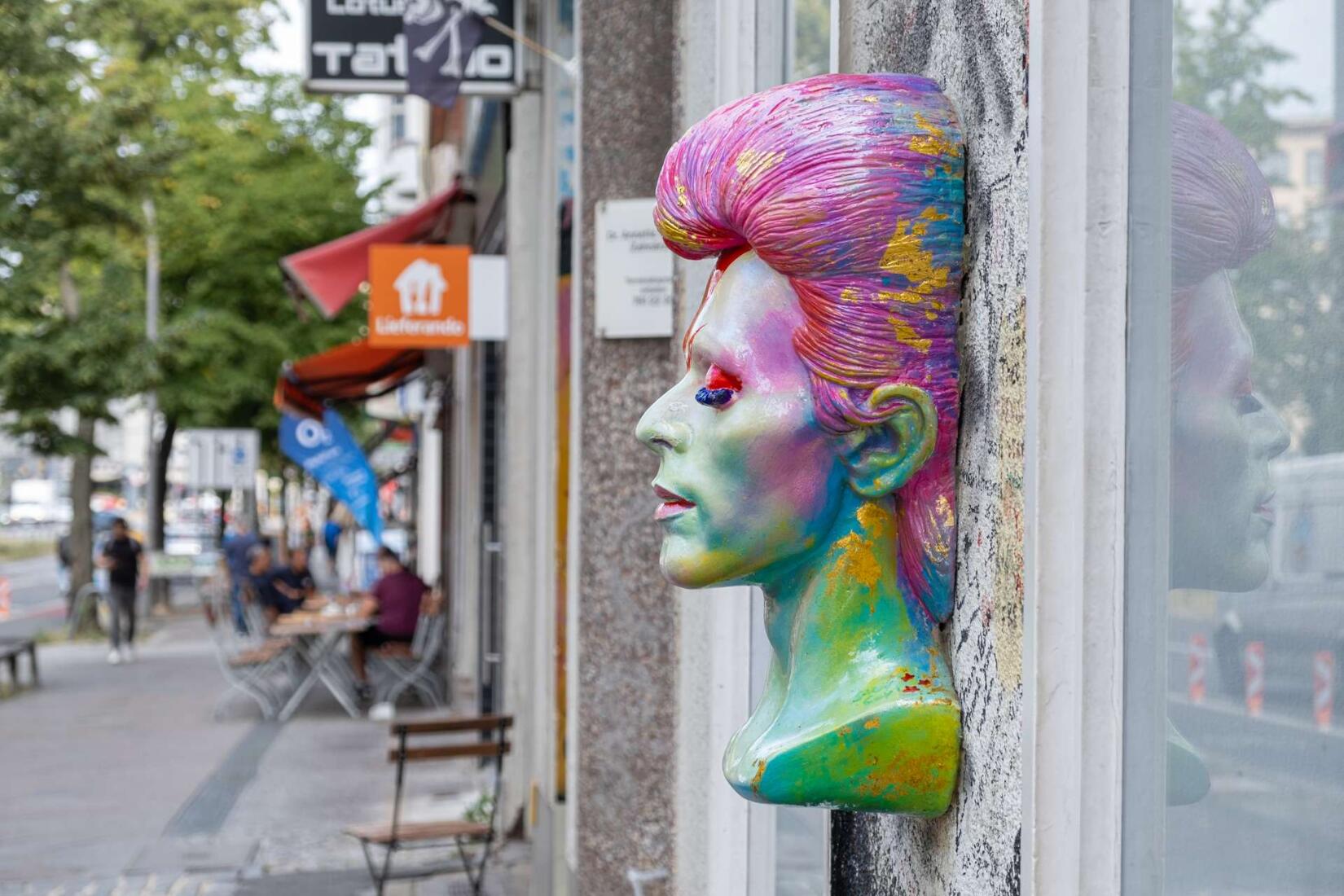 Gedenktafel für David Bowie