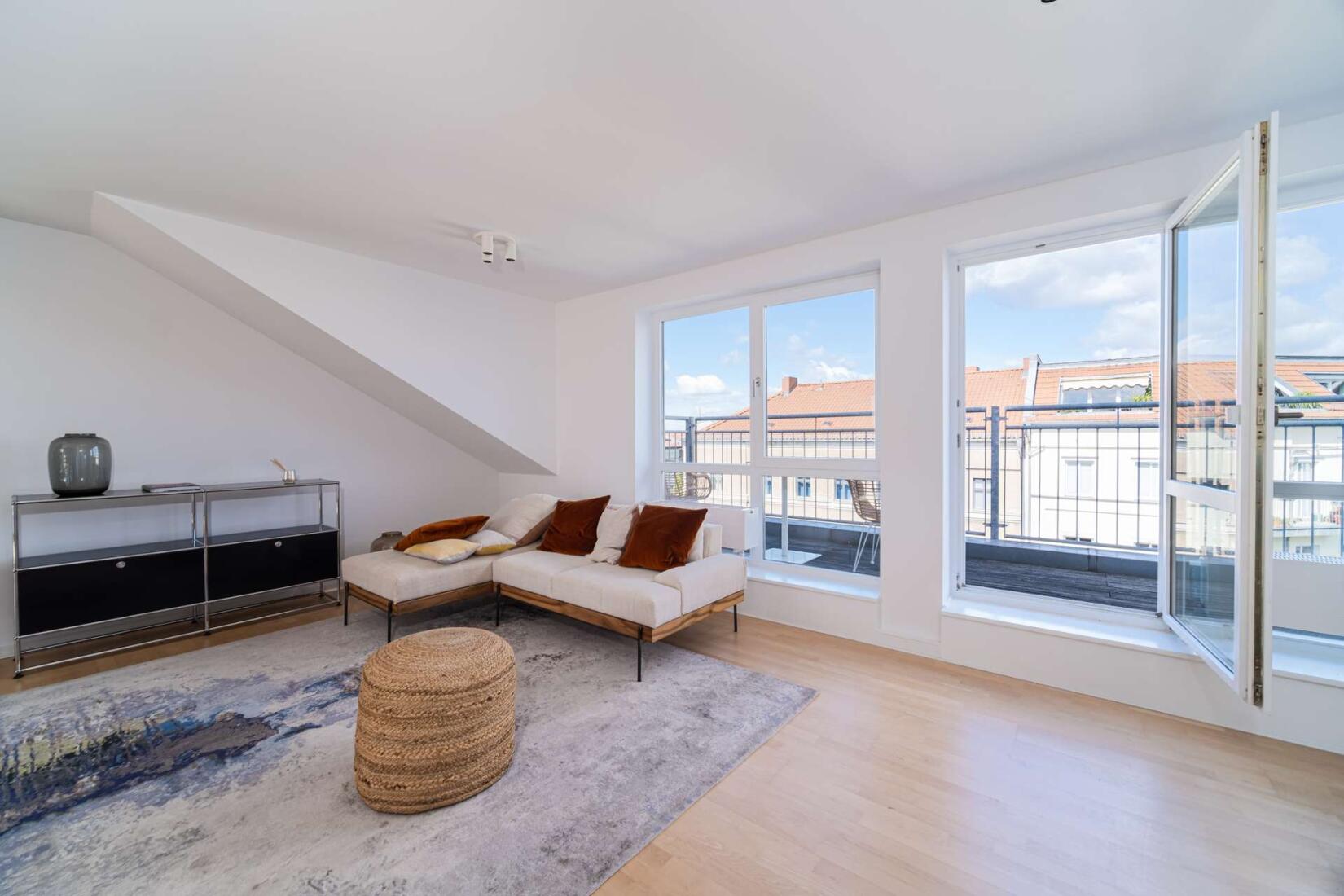 Unit: 12 | Zionskirchstraße 34 | An attractive property from ZIEGERT Immobilien, your premium real estate agent in Berlin, Leipzig and the surrounding area.