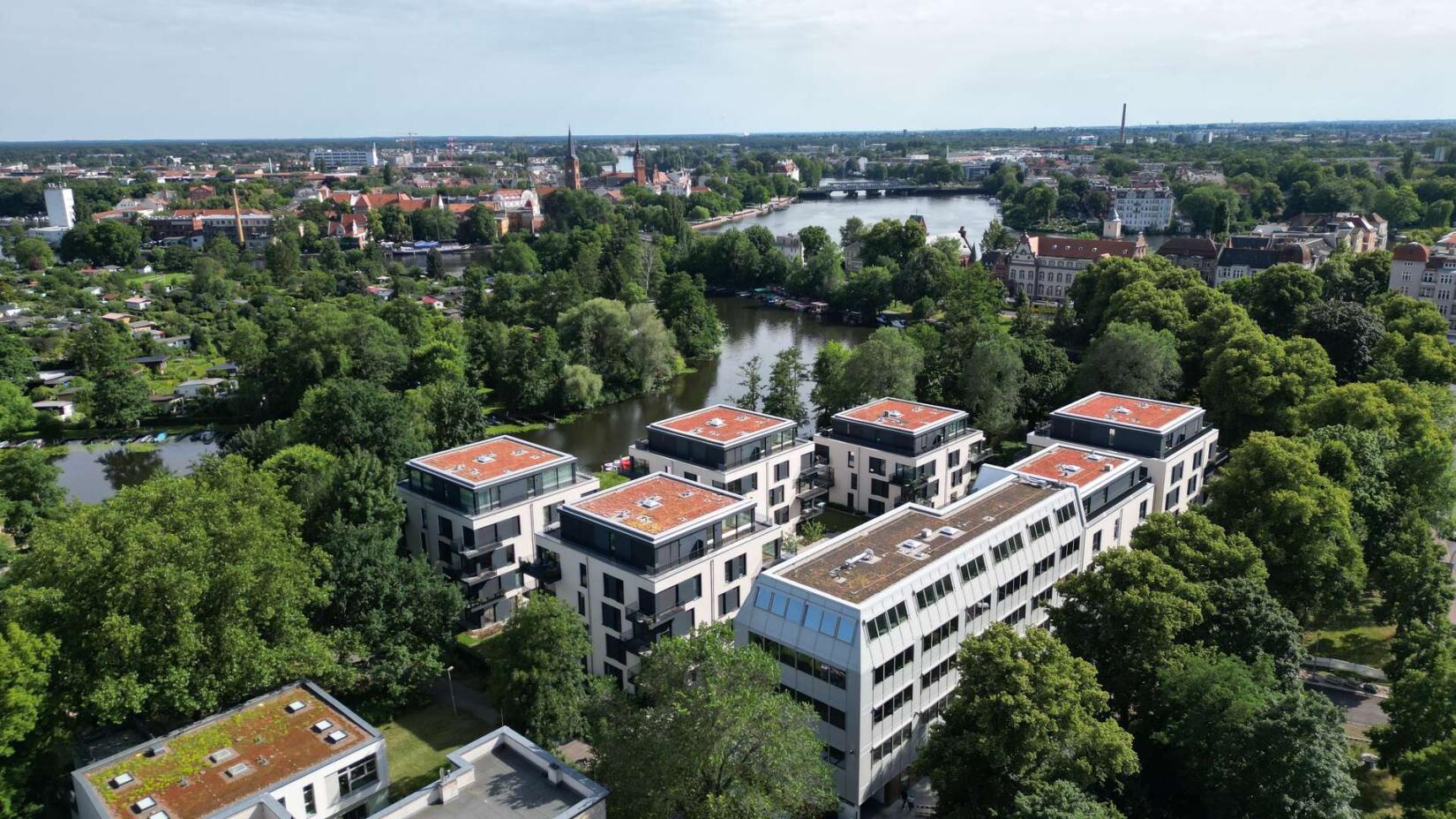 Direkt am Wasser