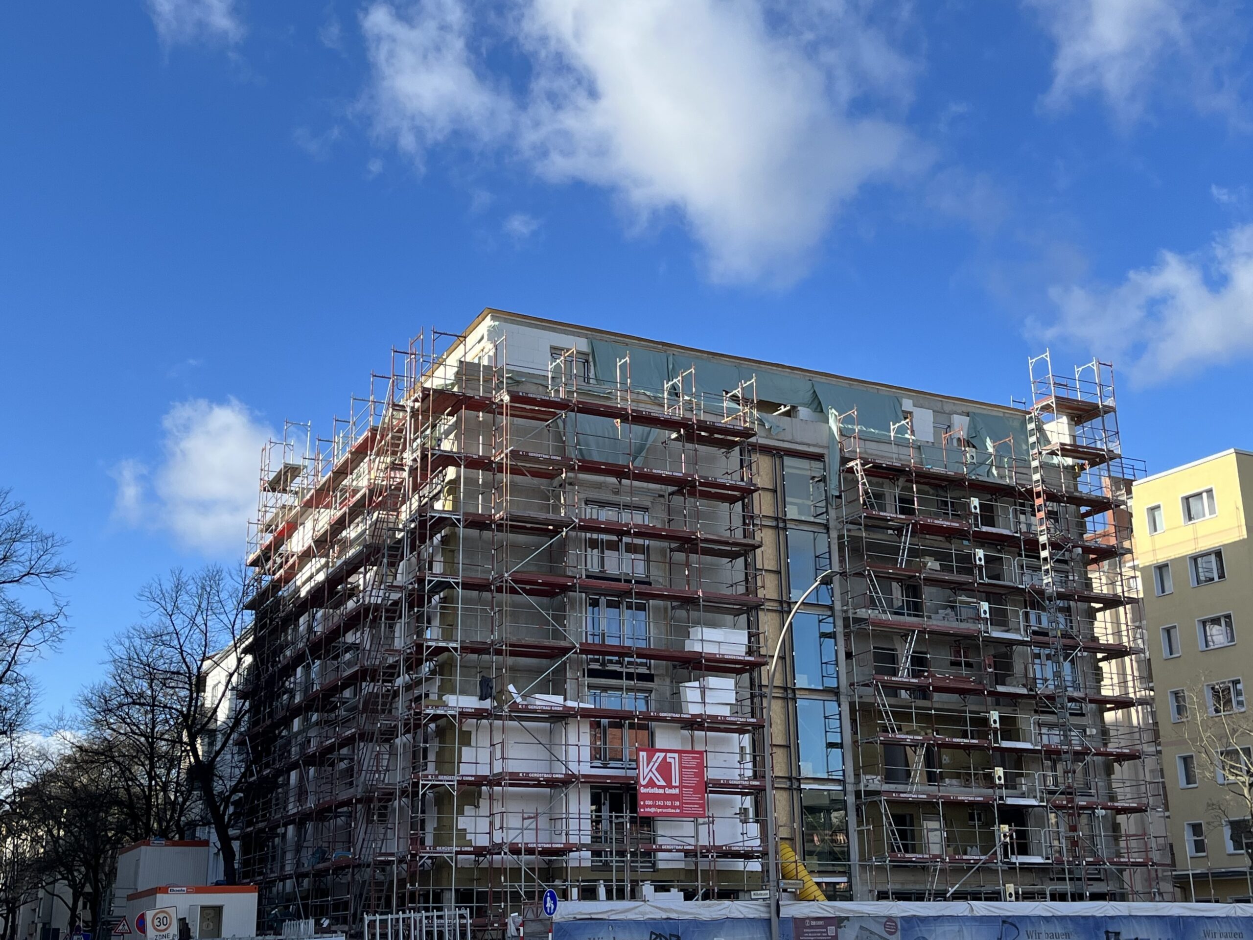 ZIEGERT Immobilien - Construction status in May 2024 of the CITYAUE project at Wilhelmsaue 1